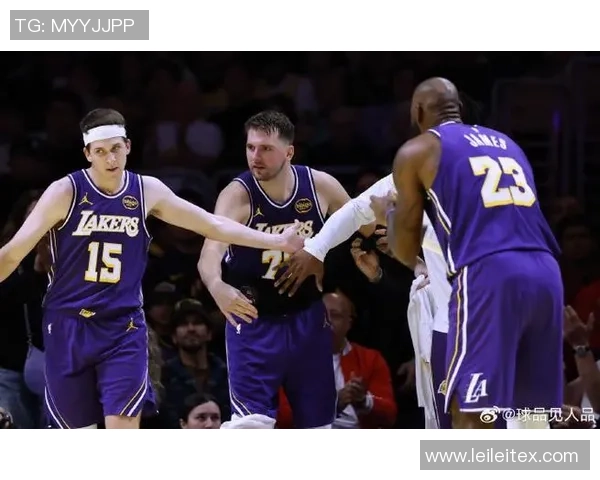 东契奇狂砍73分刷新现役得分纪录独行侠力克太阳终结对手11连胜