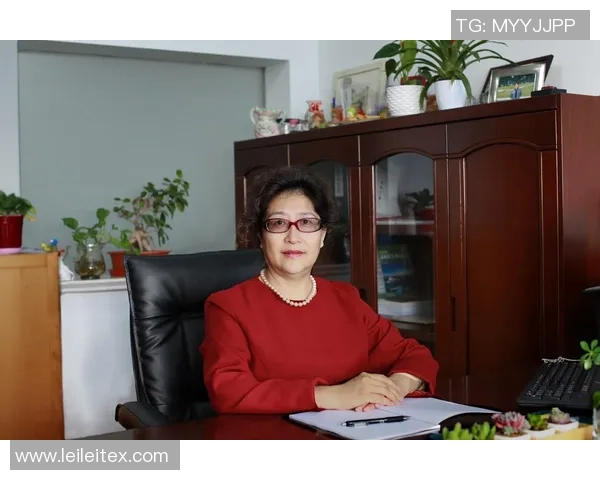 杨秀英专访:从绿茵场到人生舞台的足球旅程回顾与展望